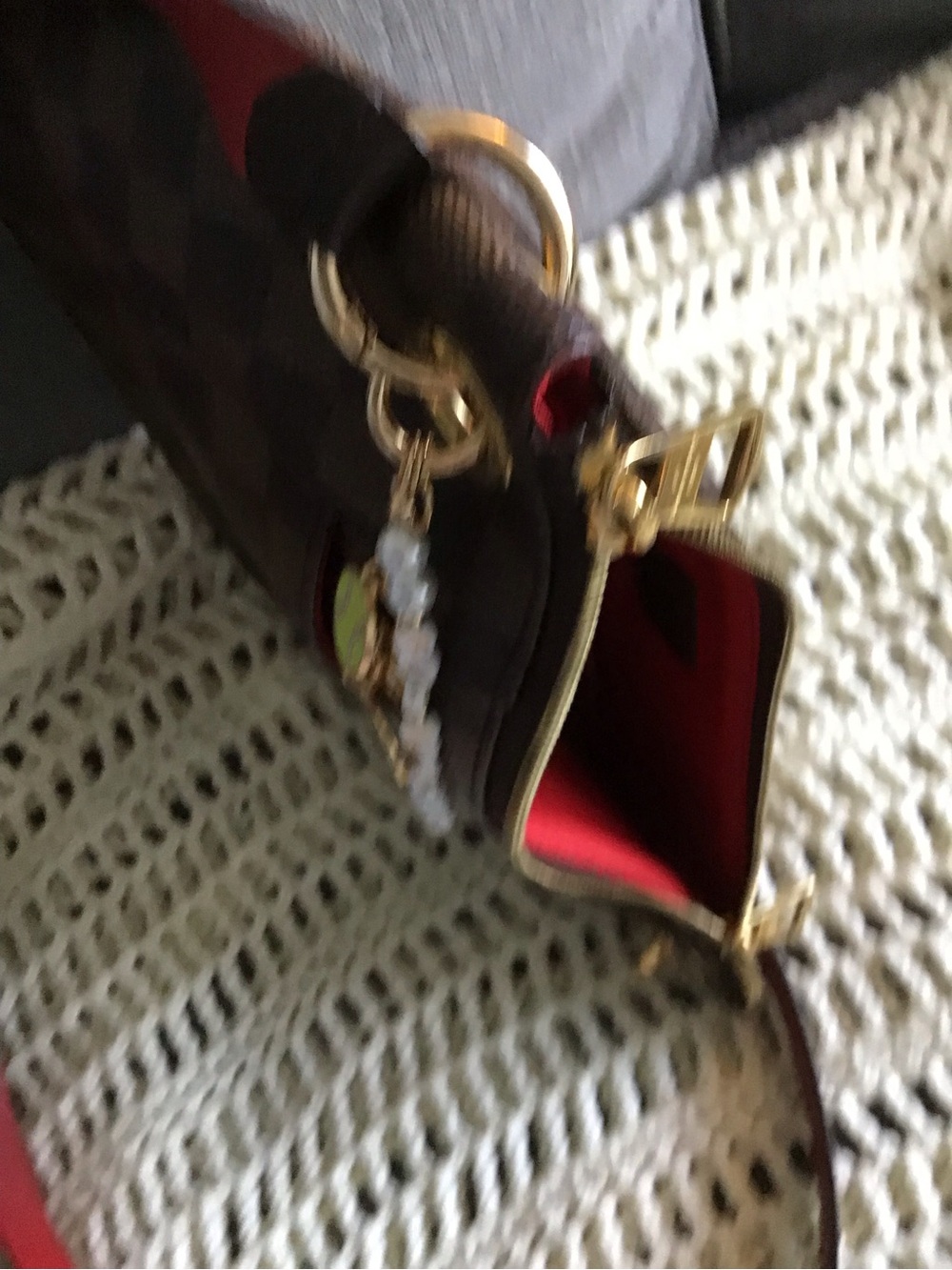 Louis Vuitton Brown and Red Shoulder Bag - Picture 14 of 15